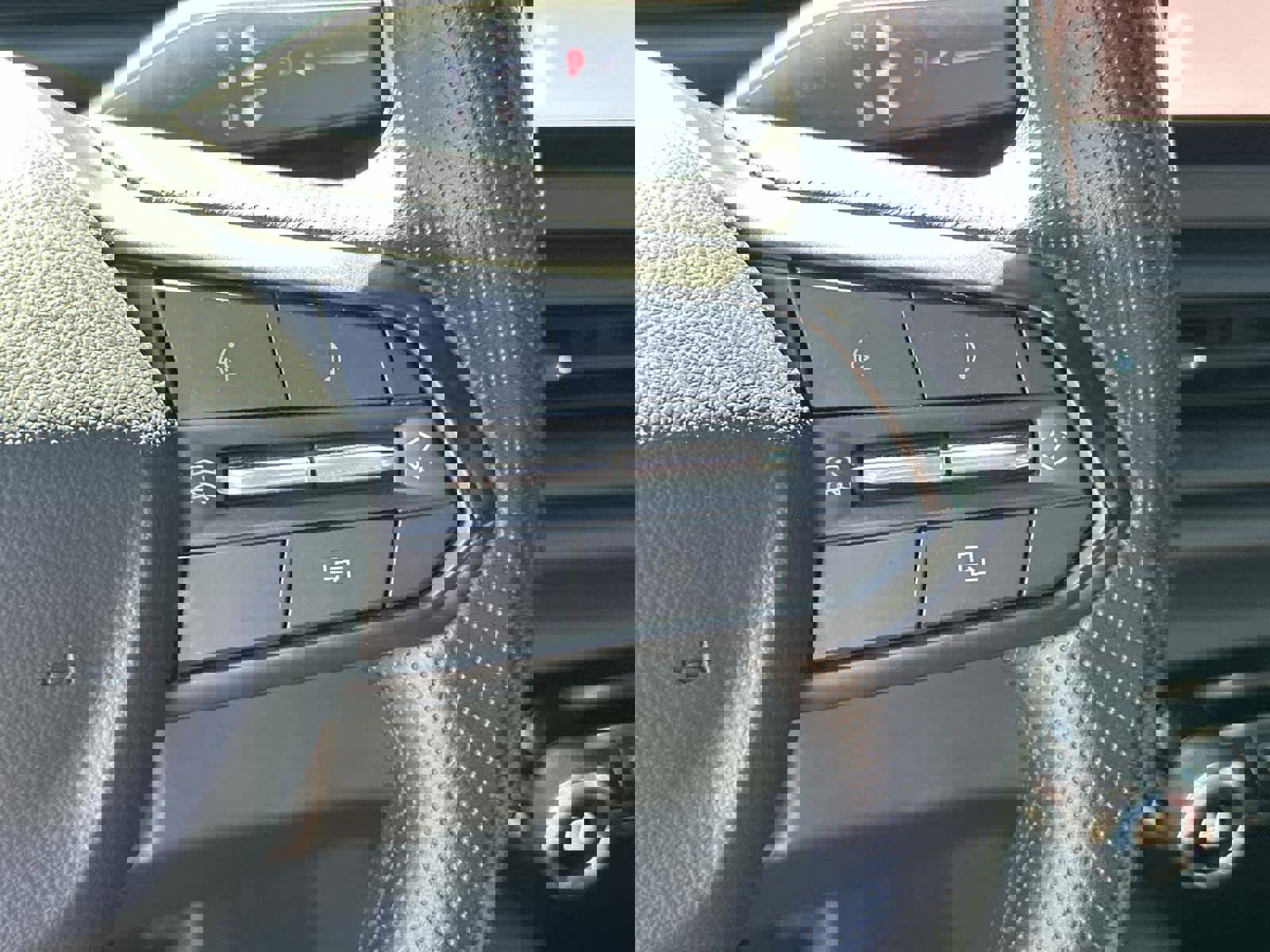 Used 2024 Chevrolet Silverado EV W/T image 23