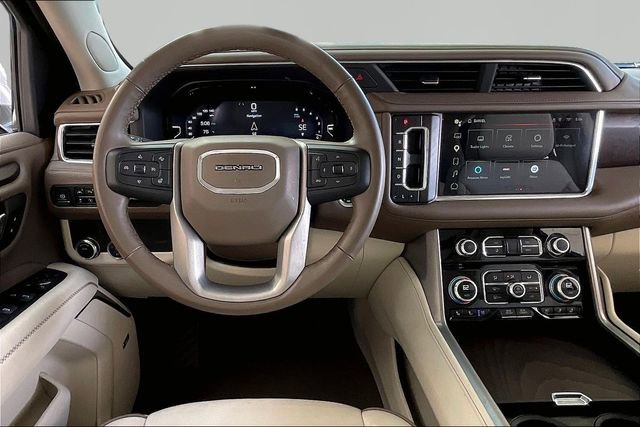 Used 2024 GMC Yukon Denali RWD image 8