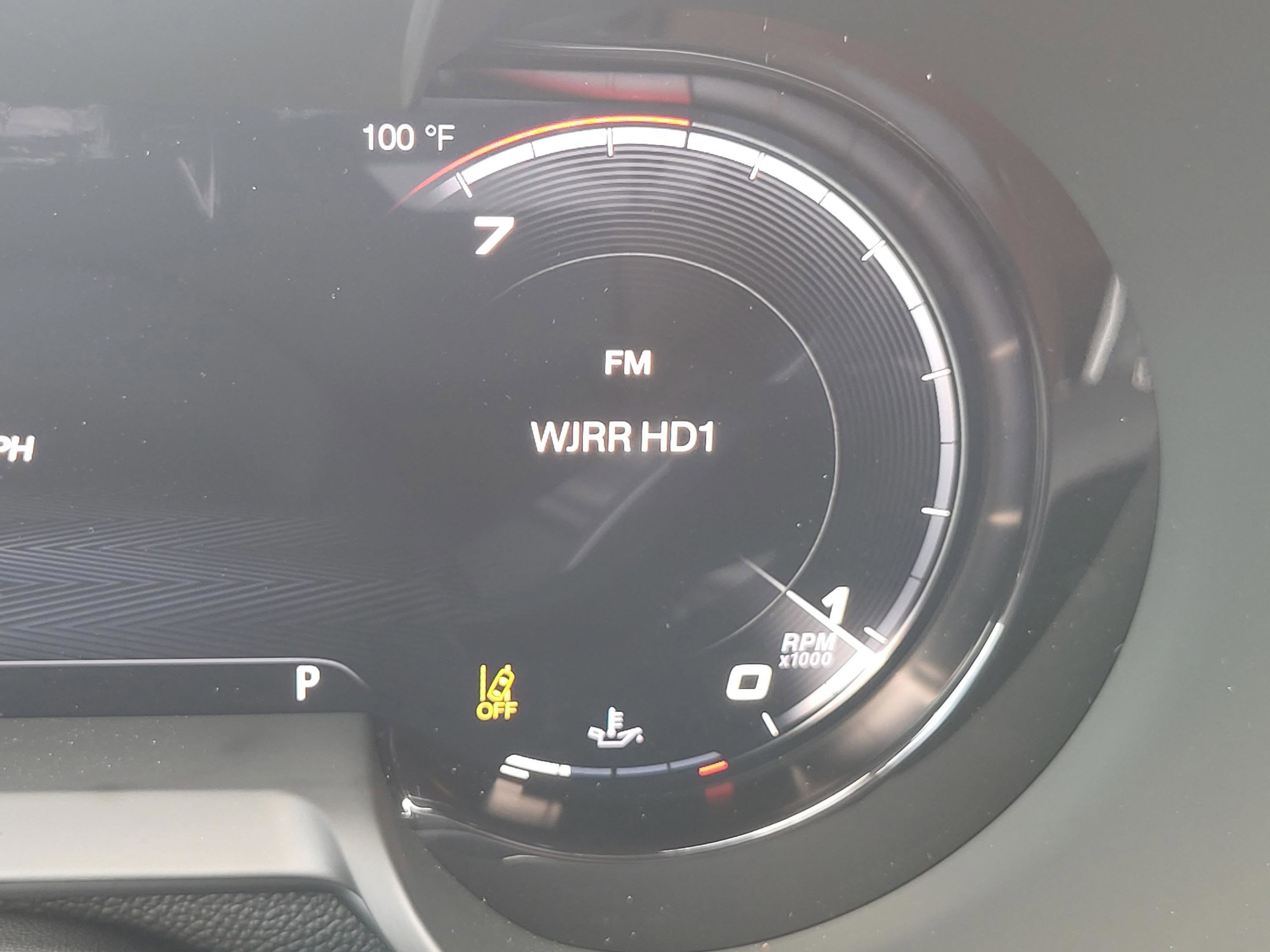 New 2025 Alfa Romeo Stelvio Sprint image 9