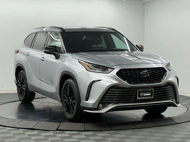 Certified 2024 Toyota Highlander XSE image 5