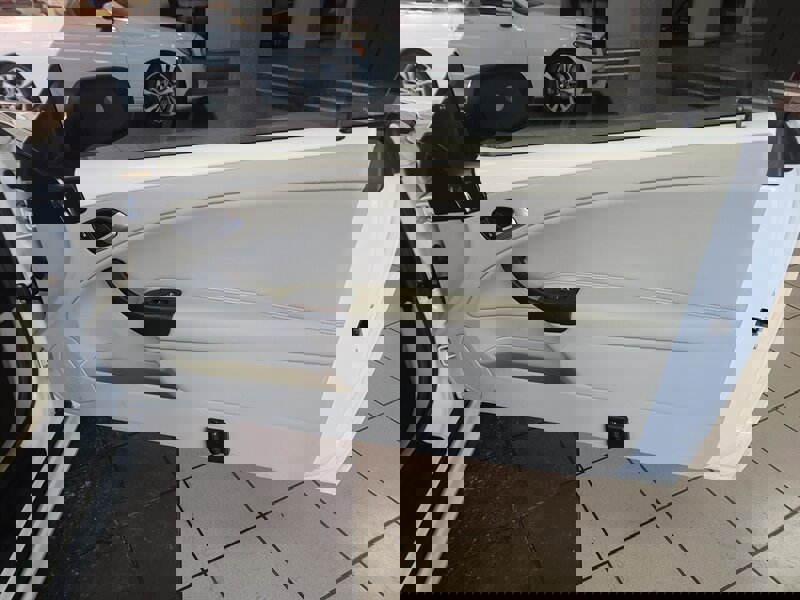 Used 2008 Saab 9-3 2.0T w/ Cold Weather Package image 10