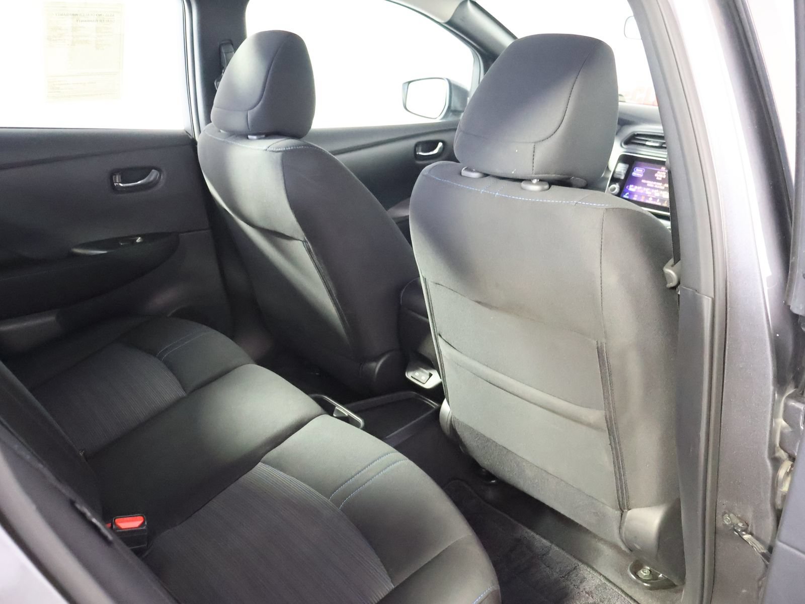 Used 2025 Nissan Leaf S FWD image 44
