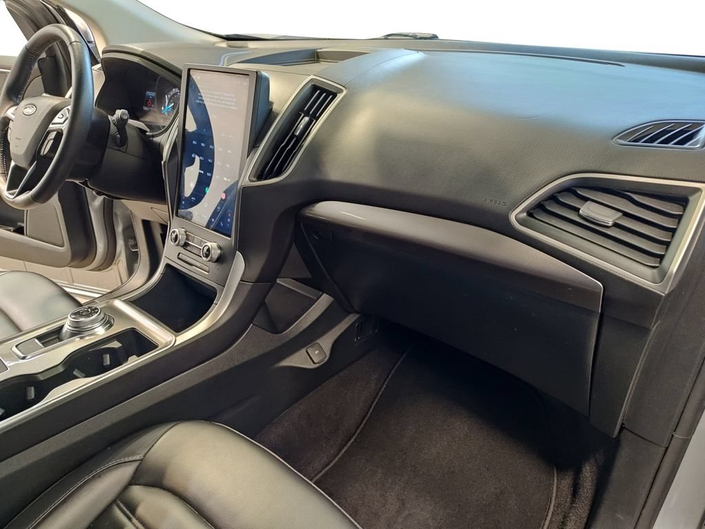 Used 2024 Ford Edge SEL AWD/4WD image 15