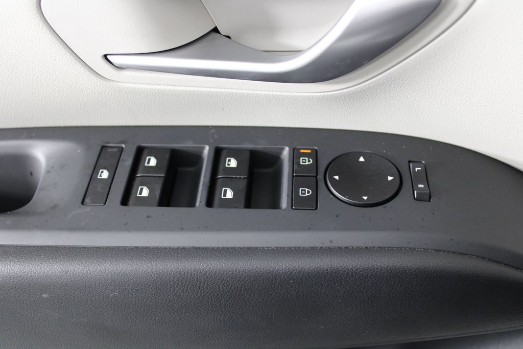 Certified 2026 Hyundai Tucson SE FWD image 23