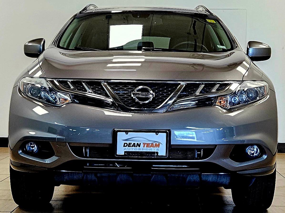 Used 2011 Nissan Murano LE video 2
