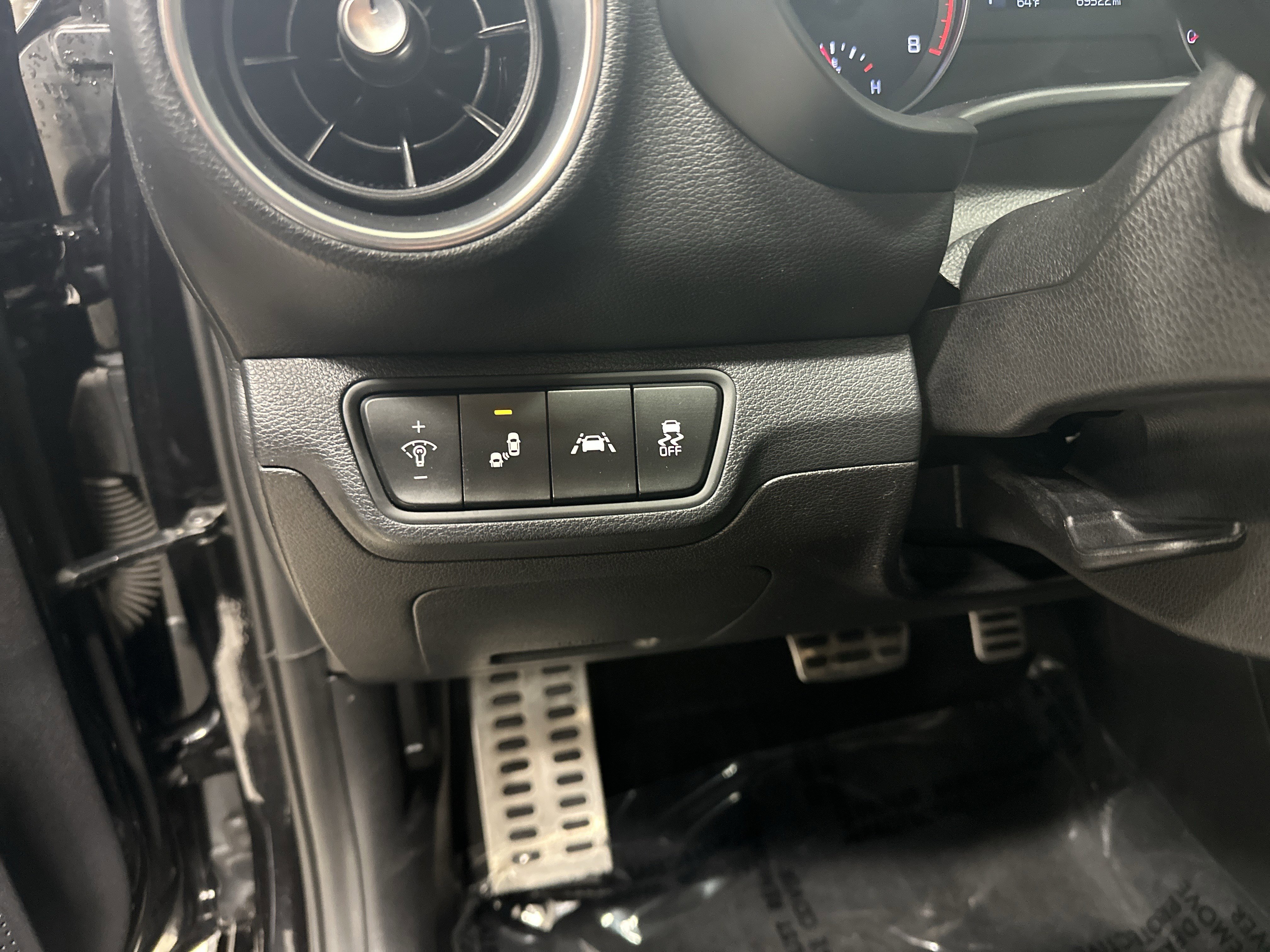 Used 2021 Kia Forte GT-Line FWD image 37