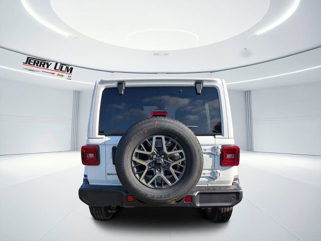 New 2026 Jeep Wrangler Sahara image 4