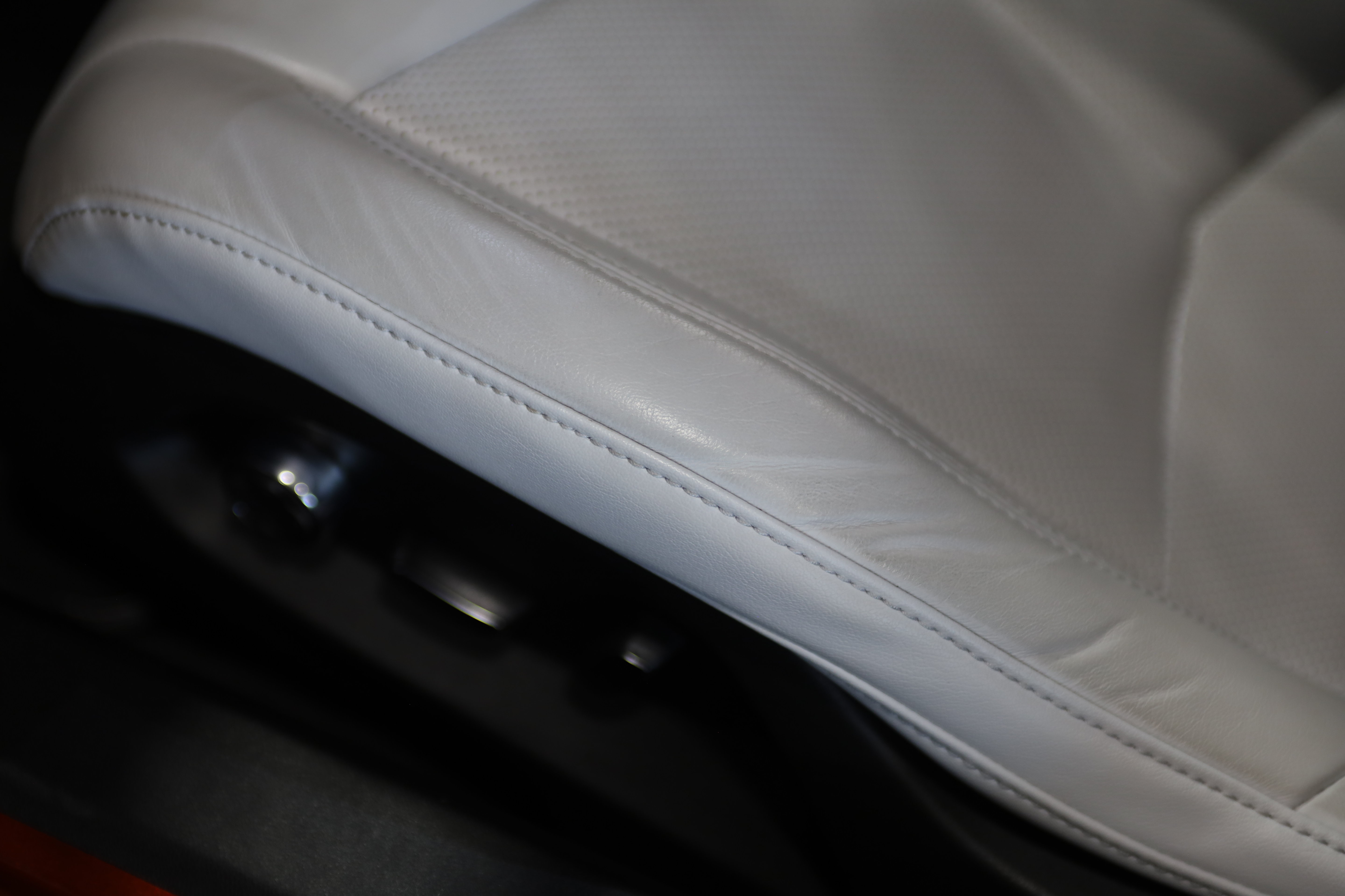 Used 2022 Chevrolet Corvette Stingray Preferred Cpe w/ Z51 Performance Package RWD image 14