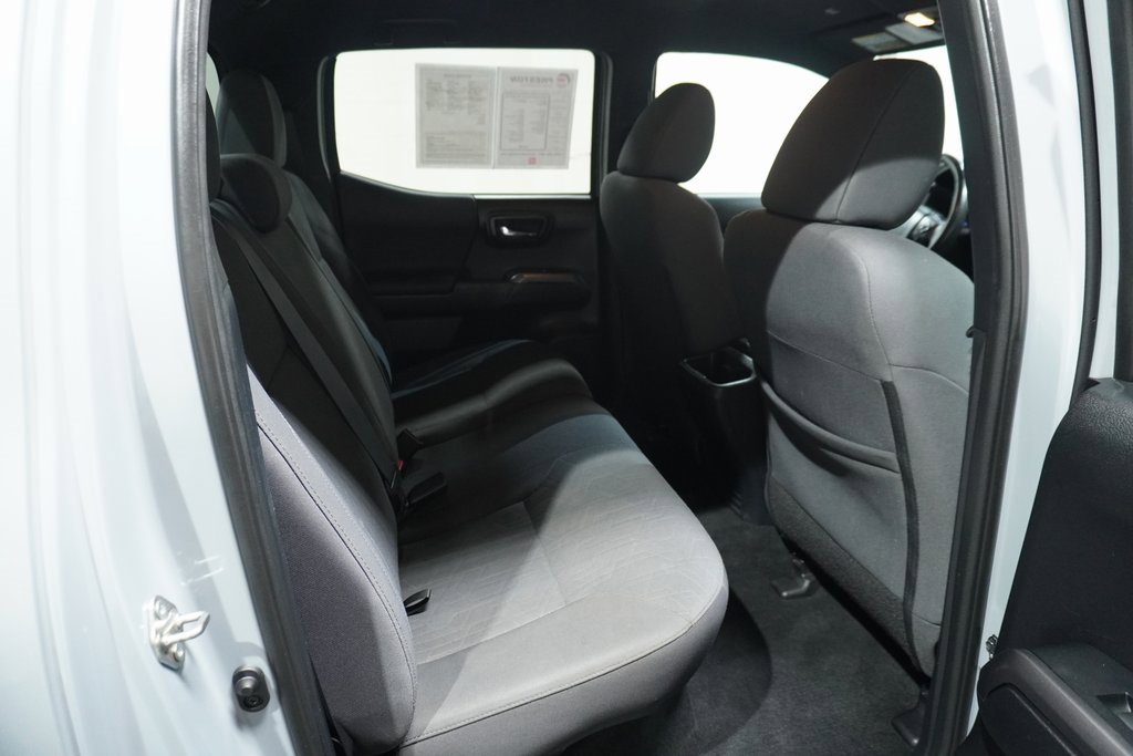 Used 2019 Toyota Tacoma TRD Sport image 14