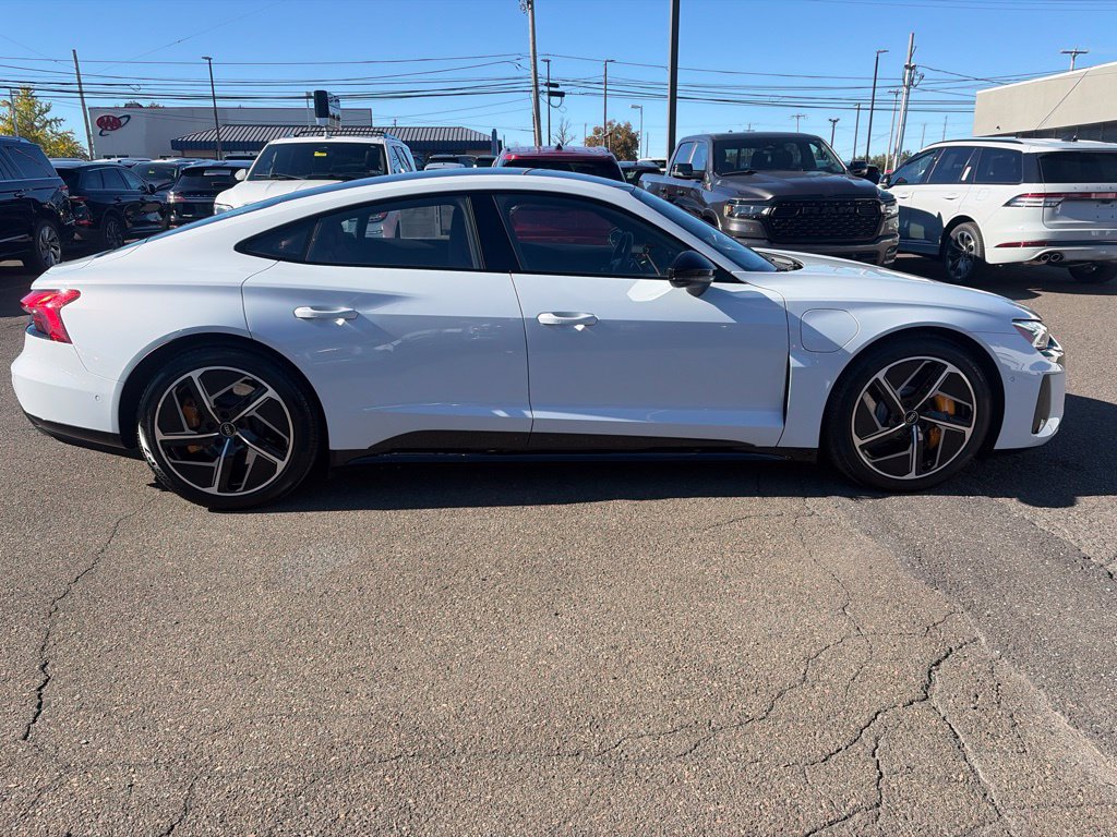 Used 2024 Audi RS e-tron GT w/ Carbon Performance Package AWD/4WD image 7