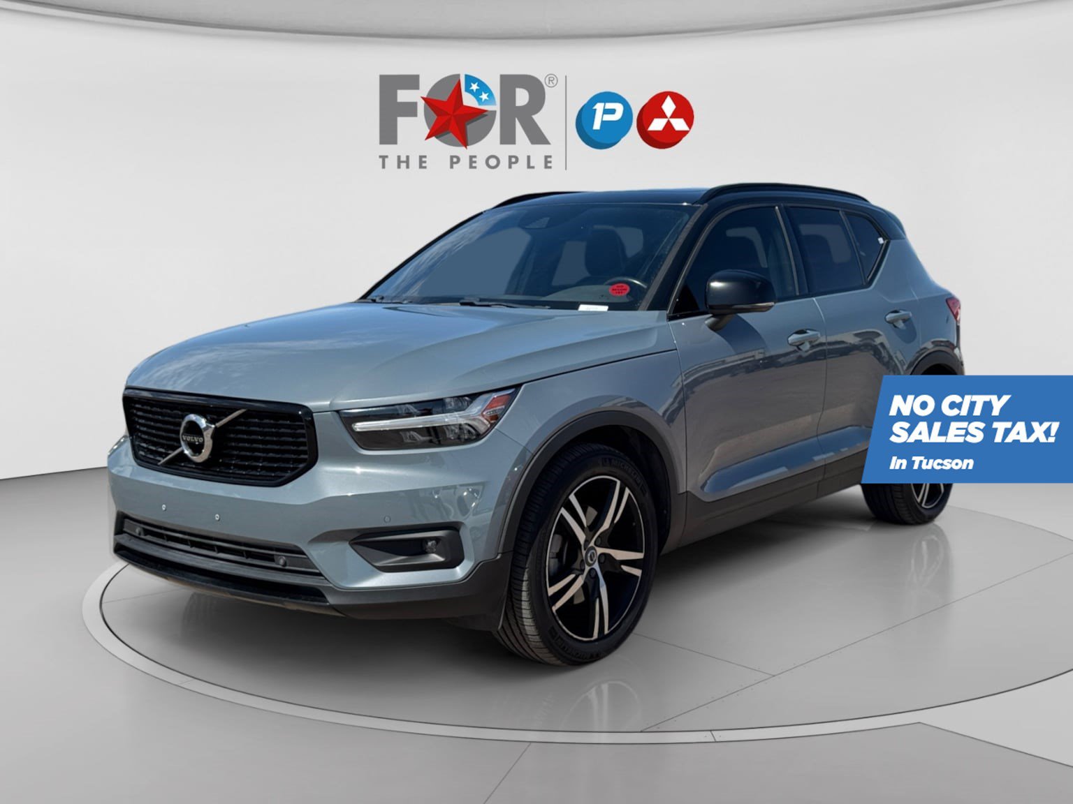 Used 2020 Volvo XC40 T5 R-Design w/ Protection Package AWD/4WD image 1