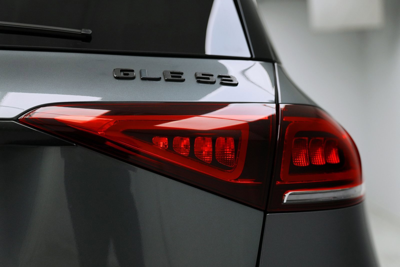 Used 2023 Mercedes-Benz GLE 53 AMG 4MATIC image 19