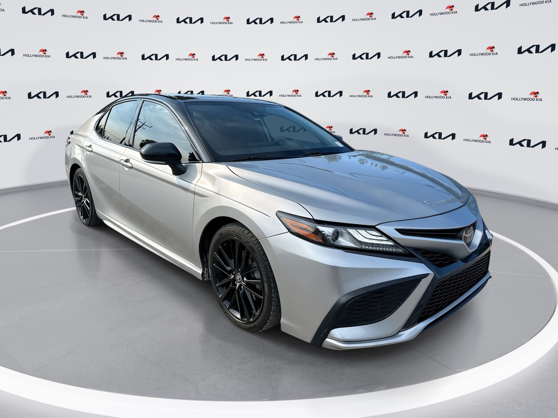 Used 2022 Toyota Camry XSE w/ Cold Weather Package