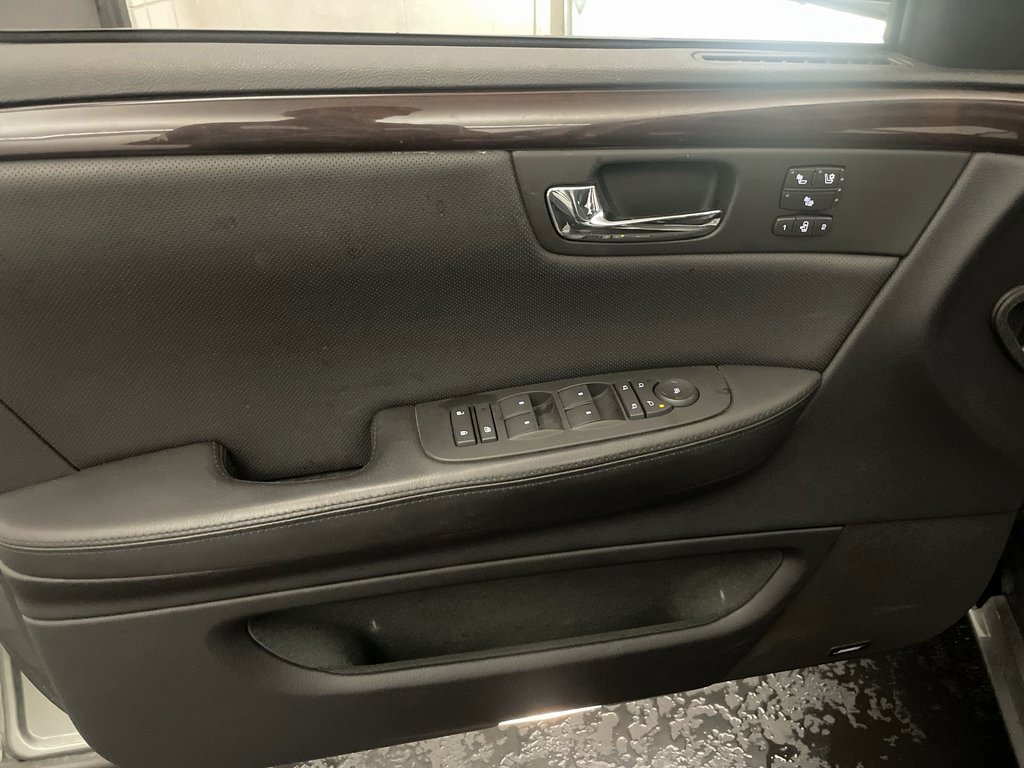 Used 2007 Cadillac DTS Performance image 15