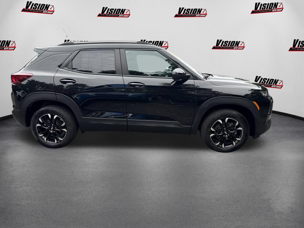 Used 2023 Chevrolet TrailBlazer LT w/ Convenience Package AWD/4WD image 4