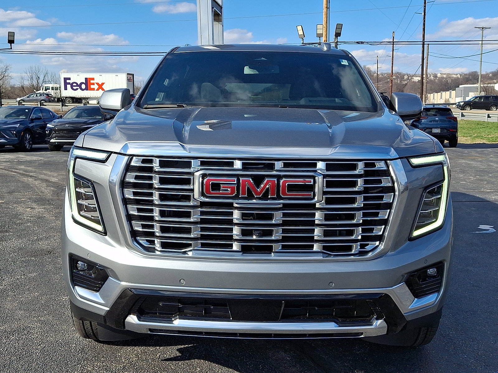 New 2026 GMC Yukon XL Denali w/ Sun & Power Step Package AWD/4WD image 3