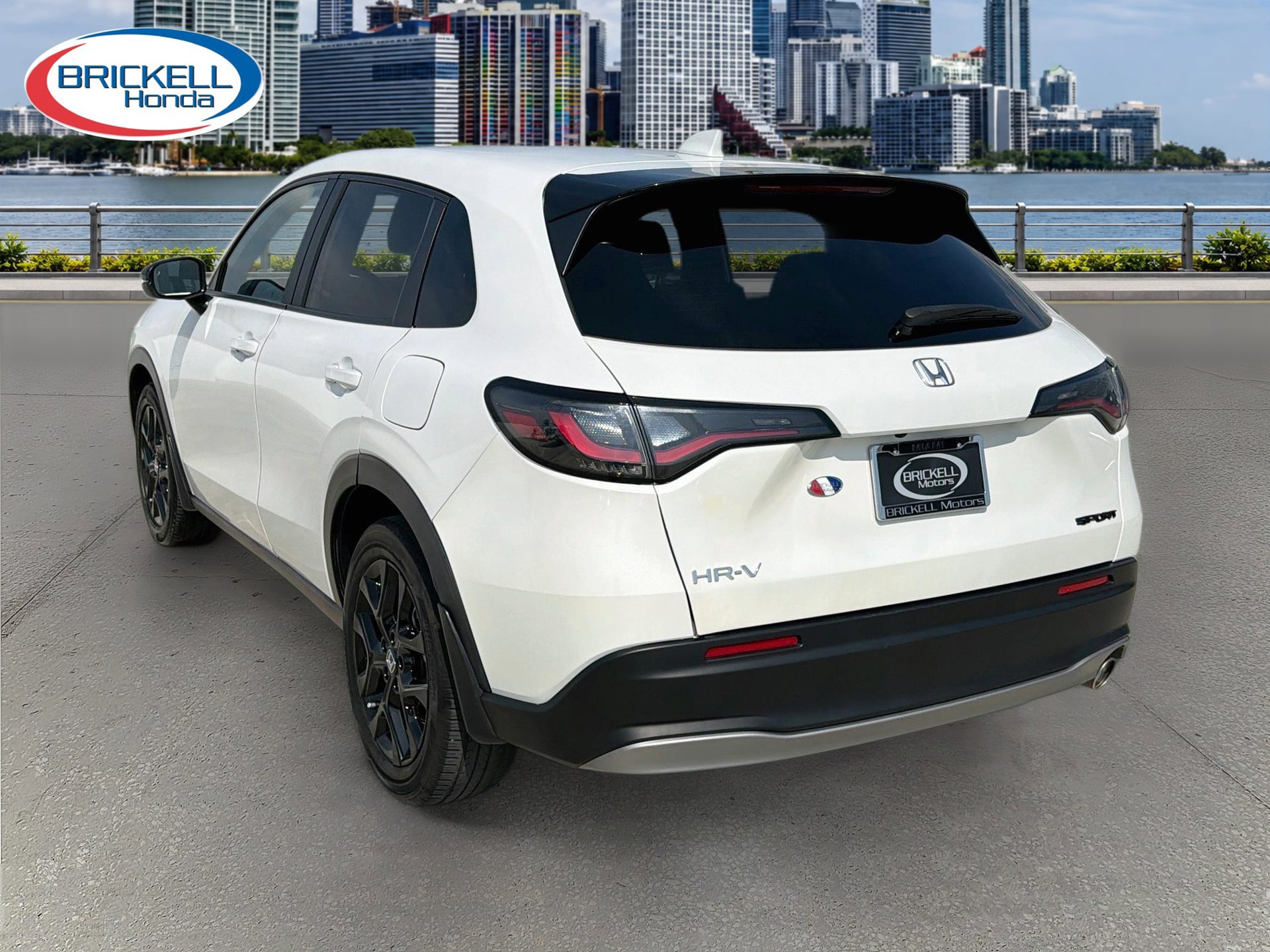 Used 2025 Honda HR-V Sport image 5