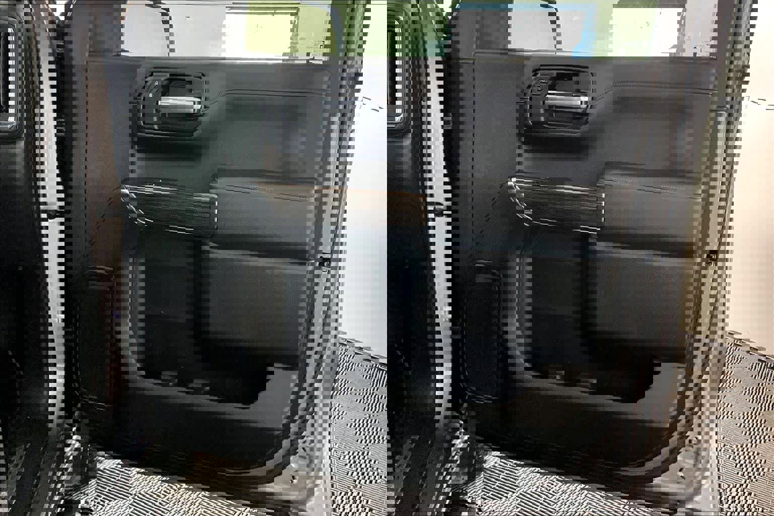 Used 2021 Chevrolet Silverado 1500 LT w/ Safety Package RWD image 22