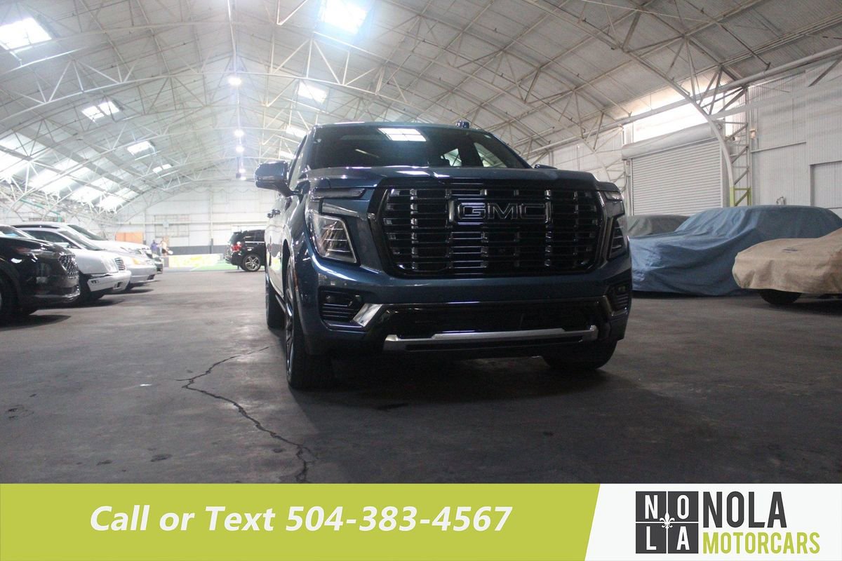 Used 2025 GMC Yukon XL Denali Ultimate w/ LPO, Floor Liner Package image 5