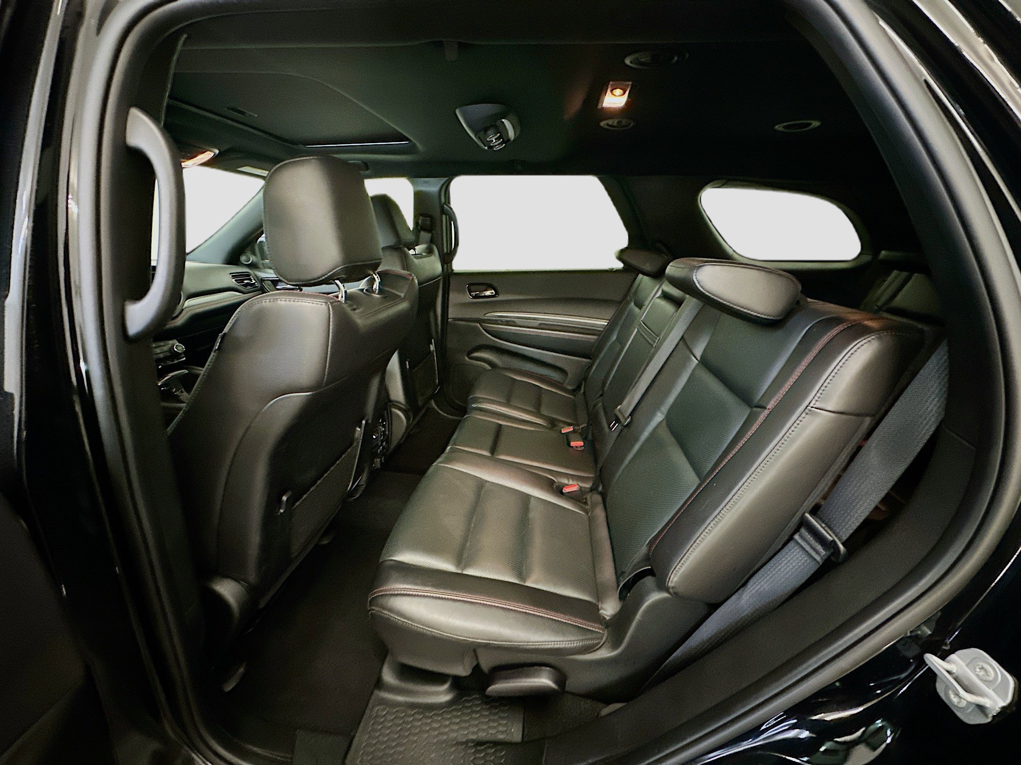 Used 2025 Dodge Durango GT image 30