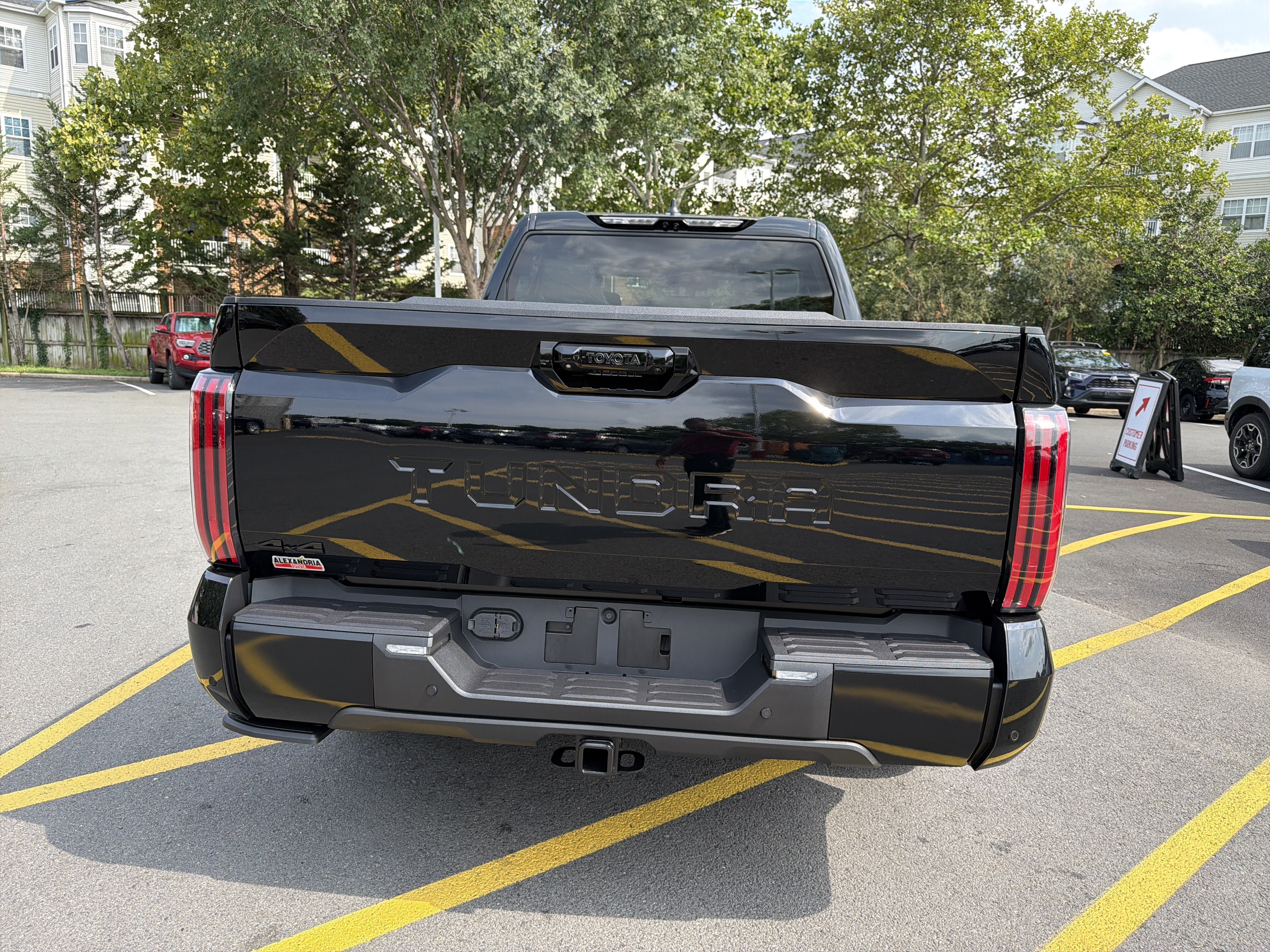 New 2026 Toyota Tundra Platinum AWD/4WD image 5