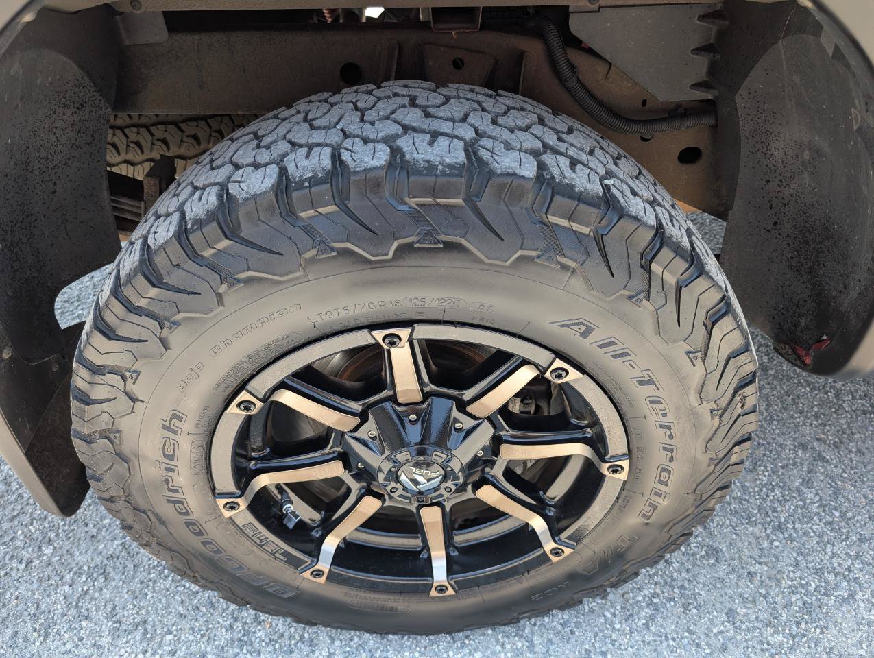 Used 2012 Nissan Titan PRO-4X AWD/4WD image 6
