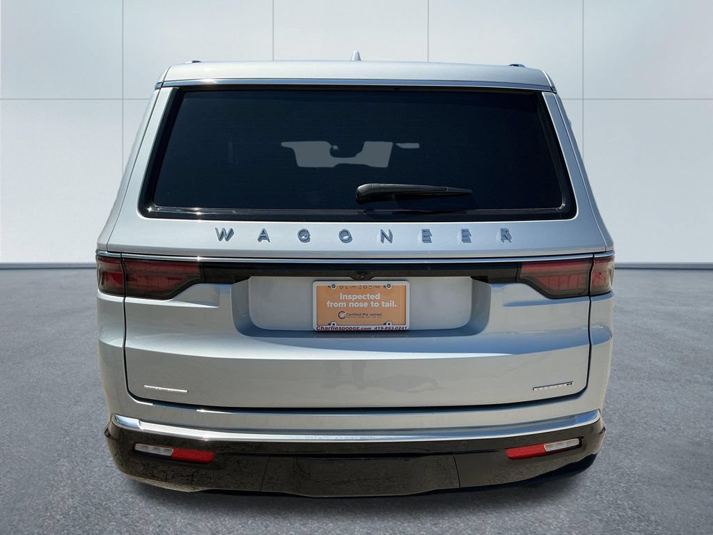 Used 2022 Jeep Wagoneer Series II AWD/4WD image 5