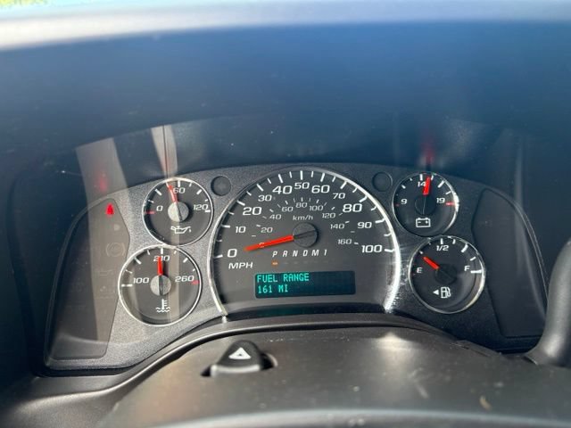 Used 2024 Chevrolet Express 2500 w/ Driver Convenience Package RWD image 35