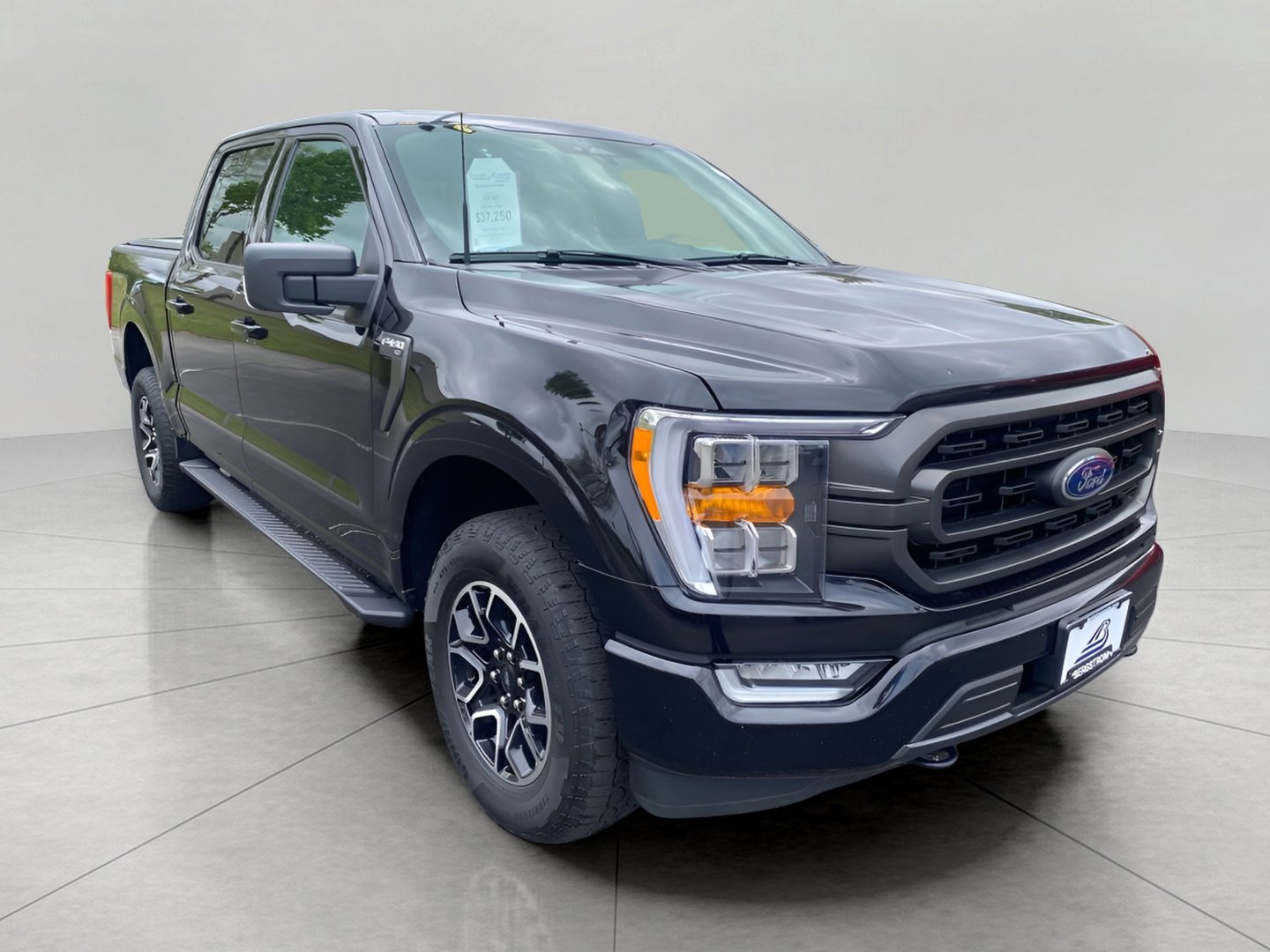 Certified 2022 Ford F150 XLT w/ Equipment Group 302A High AWD/4WD image 1