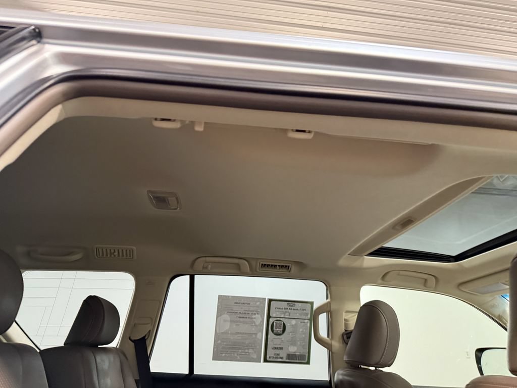 Used 2017 Lexus GX 460 Luxury AWD/4WD image 16