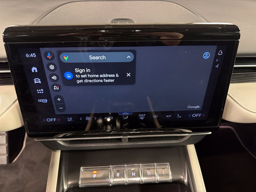 Certified 2024 Lincoln Nautilus Reserve w/ Equipment Group 202A AWD/4WD image 11