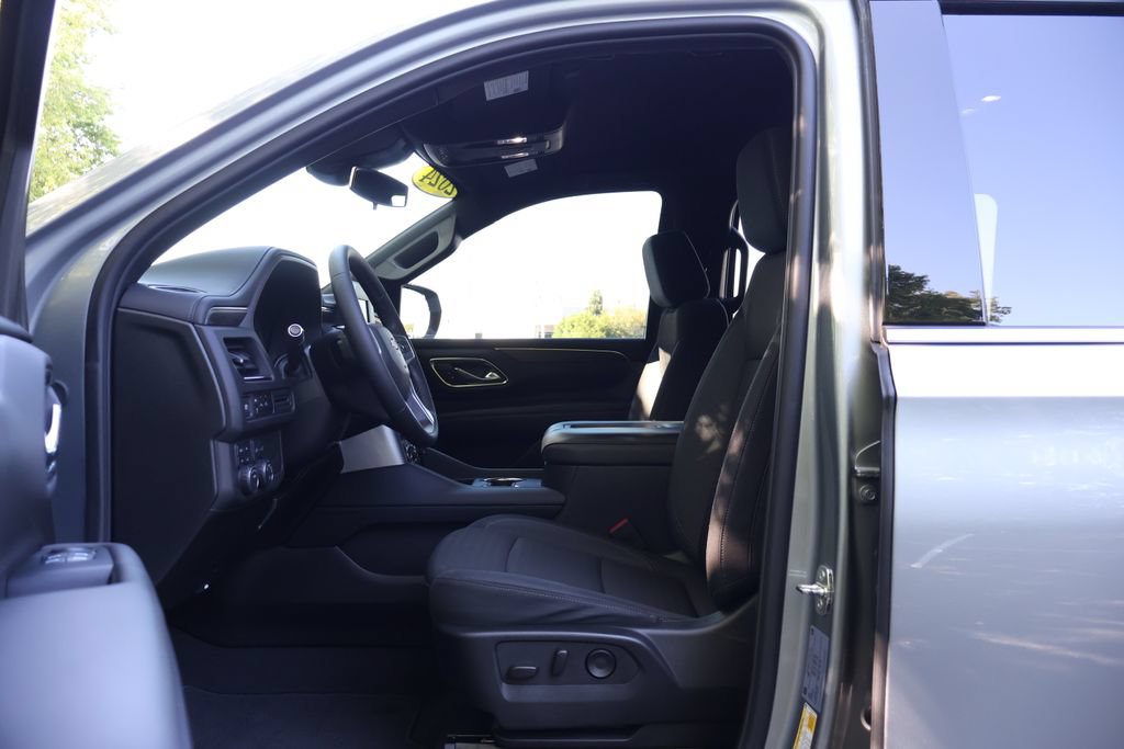 Used 2024 Chevrolet Suburban LS w/ Driver Alert Package AWD/4WD image 31