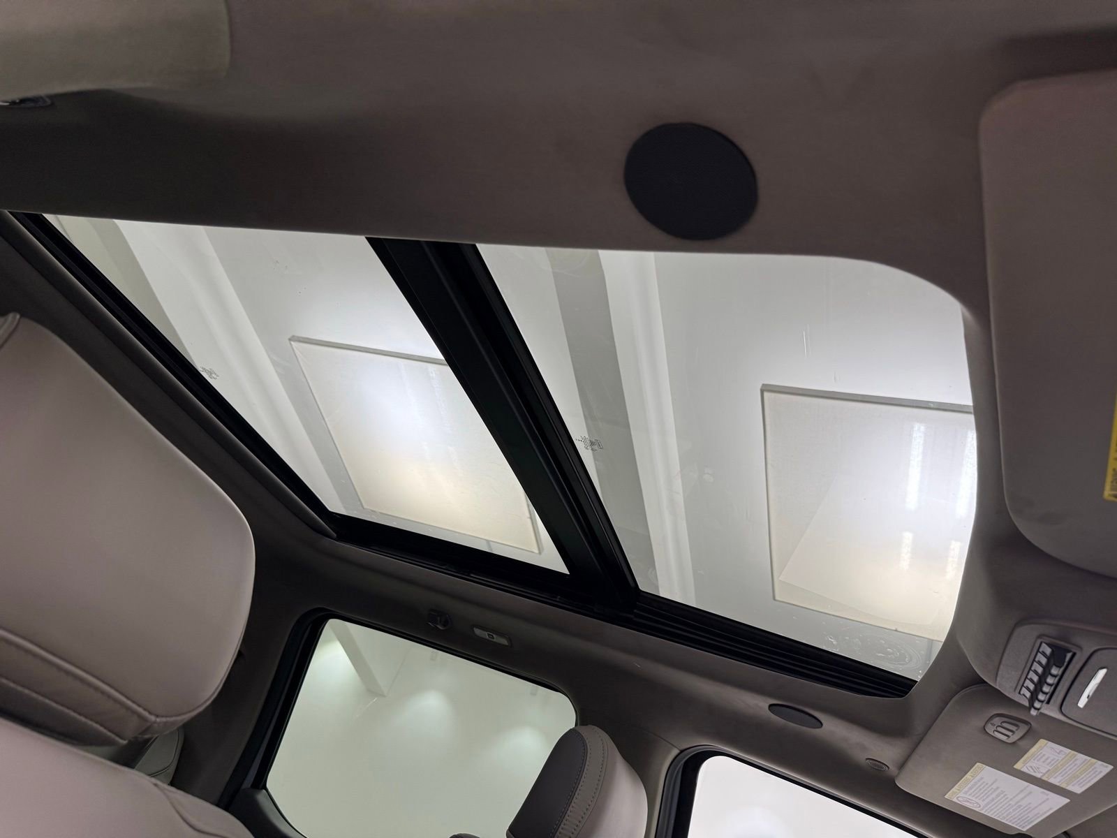 New 2026 Ford F350 Platinum w/ Platinum Plus Package image 37