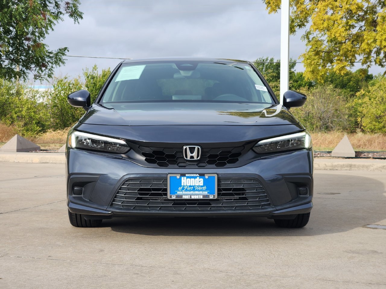 Used 2024 Honda Civic LX image 2