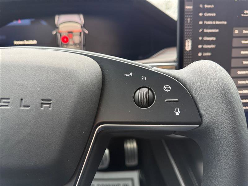 Used 2022 Tesla Model S image 28