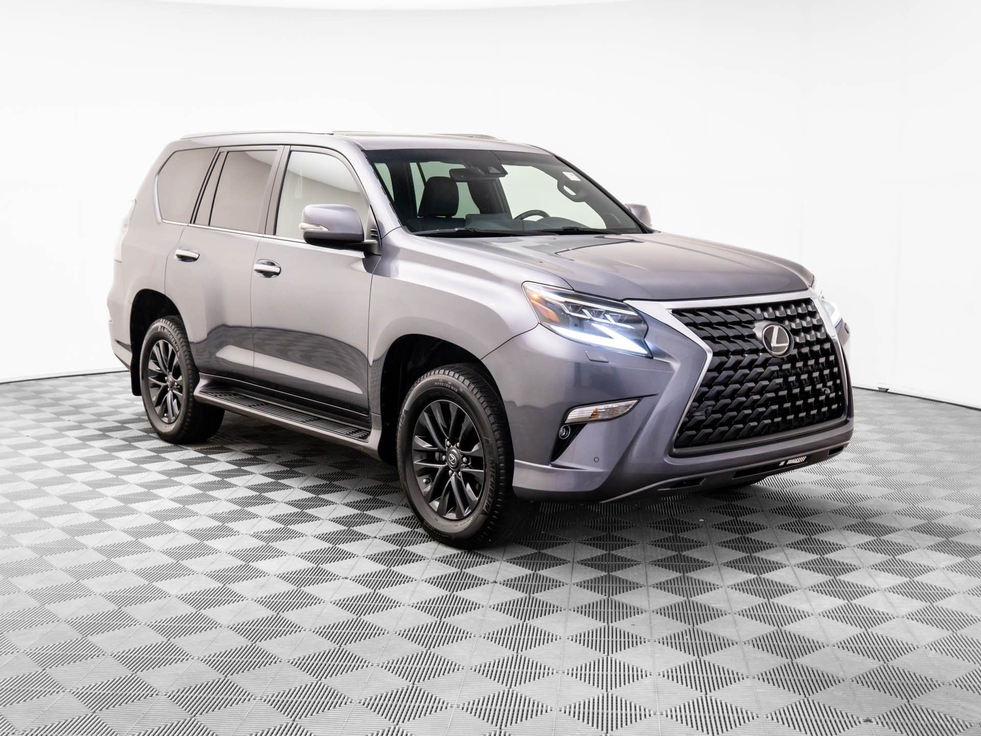 Used 2023 Lexus GX 460 Premium w/ Premium Plus Package image 8
