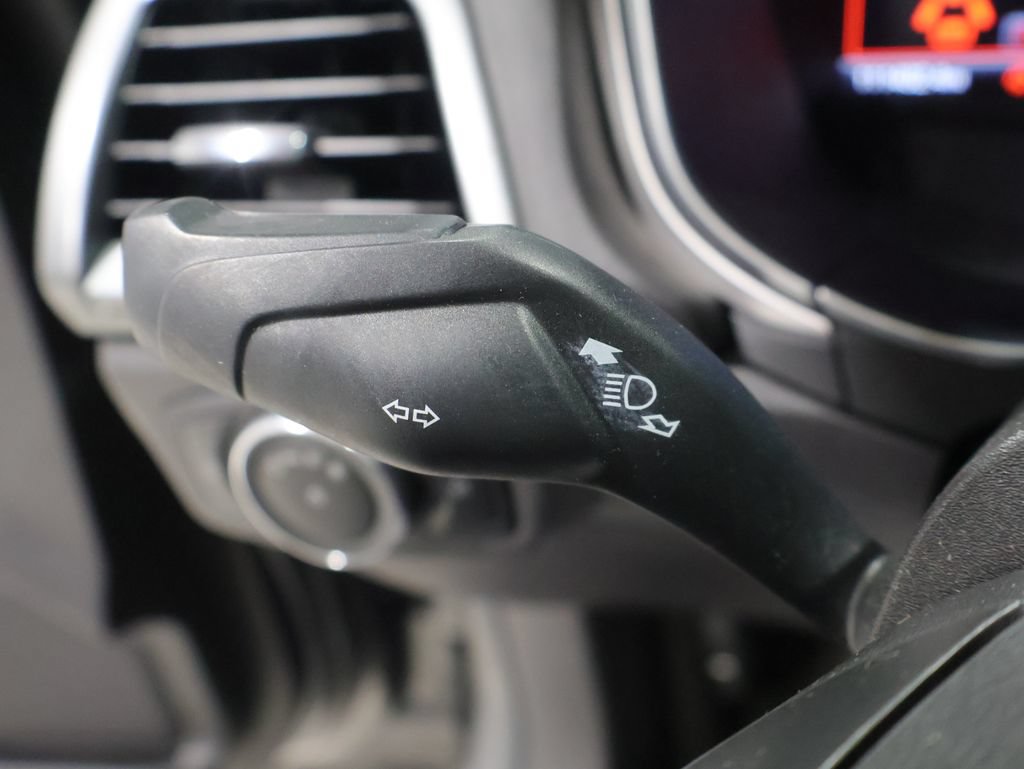 Used 2016 Ford Fusion SE FWD image 34