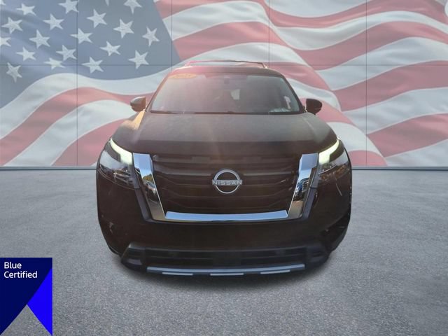 Used 2025 Nissan Pathfinder Platinum w/ Cargo Package FWD image 8