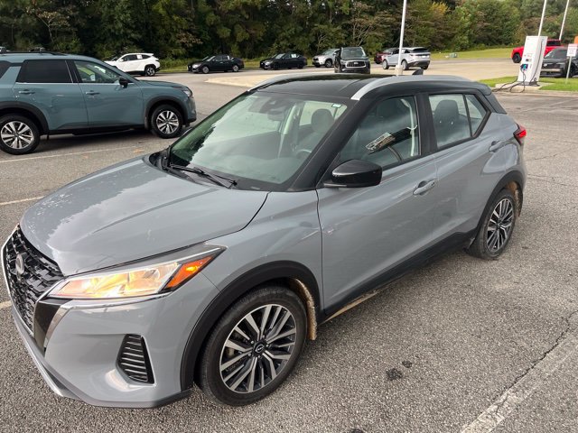 Used 2023 Nissan Kicks SV