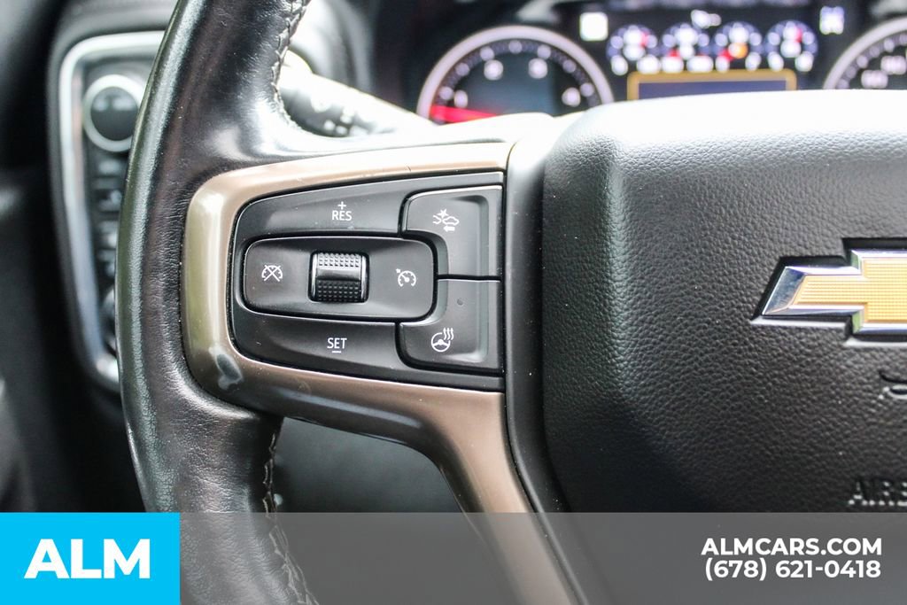 Used 2022 Chevrolet Silverado 3500 High Country w/ Technology Package AWD/4WD image 21