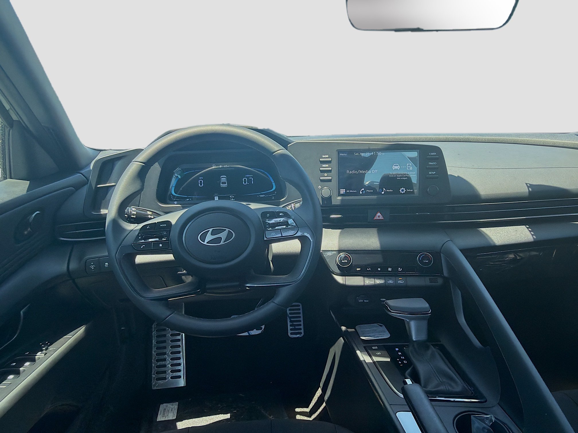 New 2026 Hyundai Elantra Sport FWD image 15