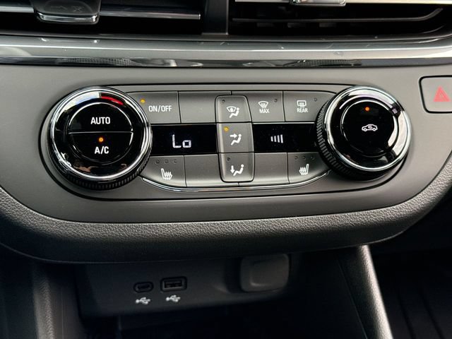 New 2026 Buick Envista Sport Touring w/ Convenience I Package FWD image 18