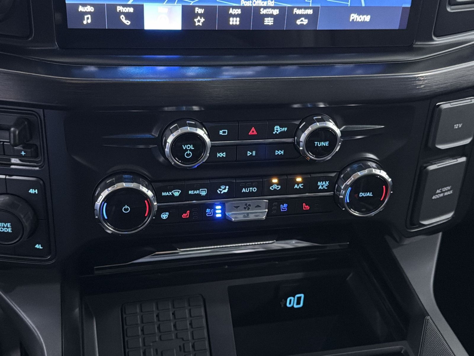 New 2026 Ford F250 Lariat w/ Black Appearance Package AWD/4WD image 24