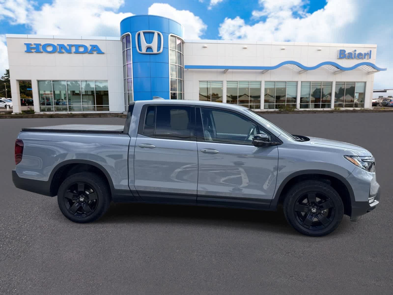 Used 2025 Honda Ridgeline Black Edition image 6