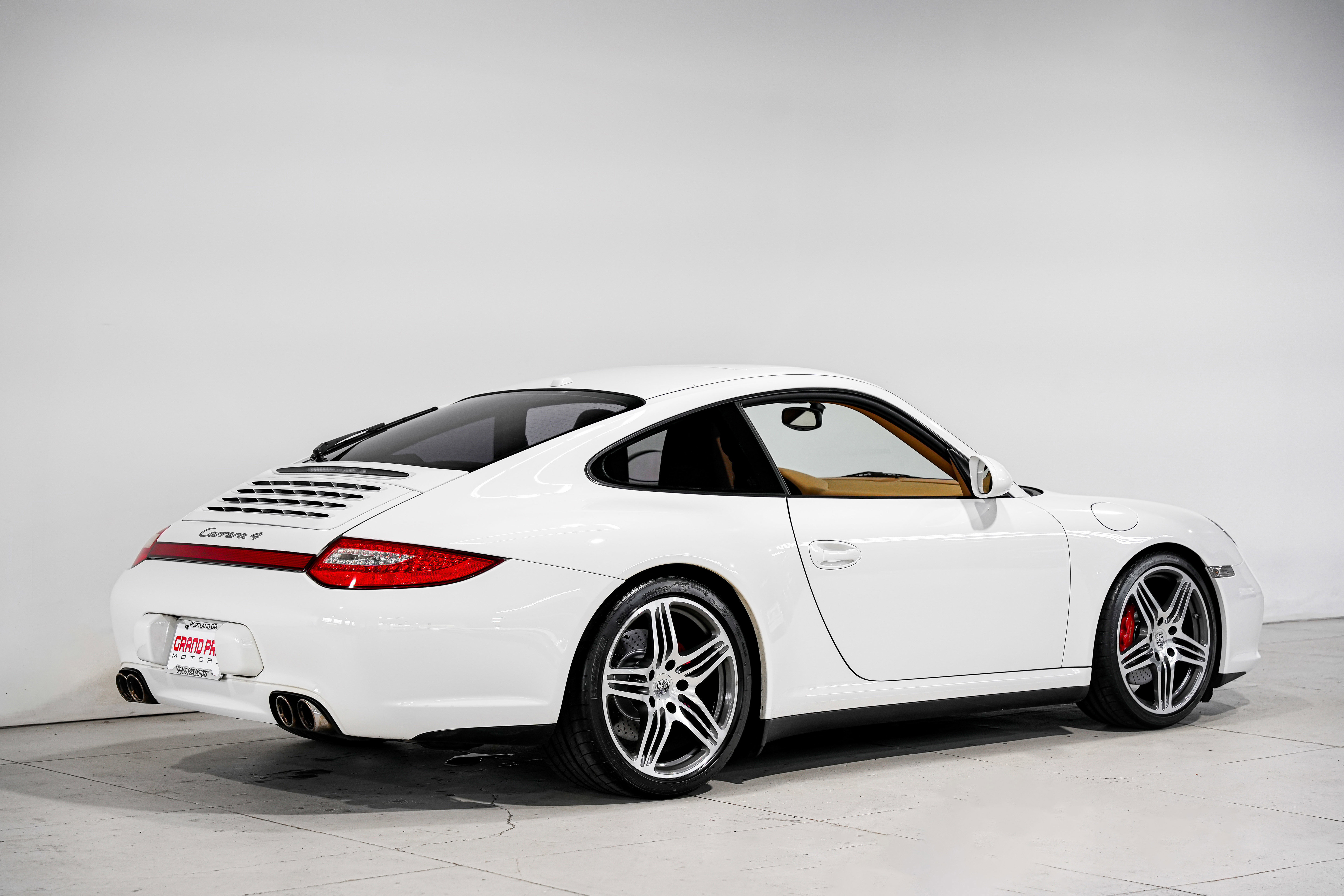 Used 2009 Porsche 911 Carrera 4 image 3