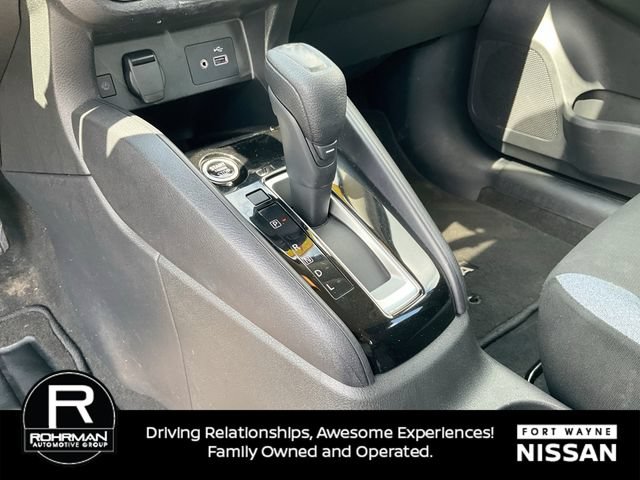 Certified 2024 Nissan Versa SV FWD image 28