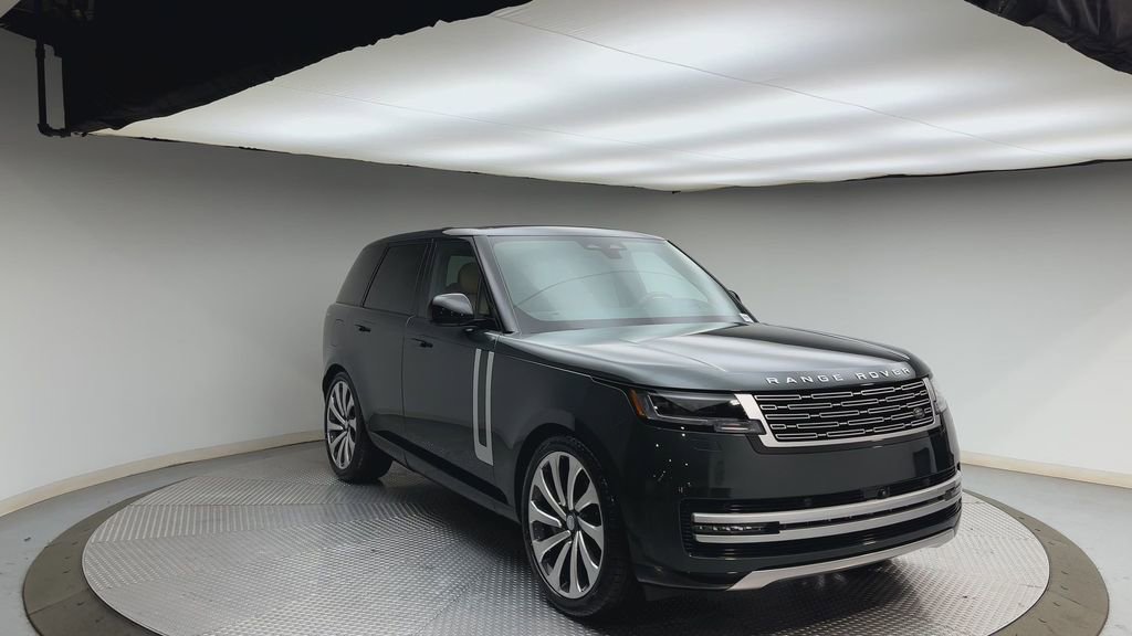 Used 2024 Land Rover Range Rover Autobiography image 8