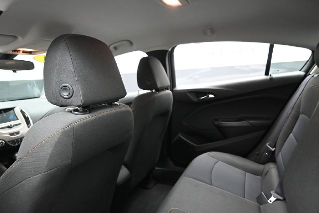 Used 2017 Chevrolet Cruze LS FWD image 25