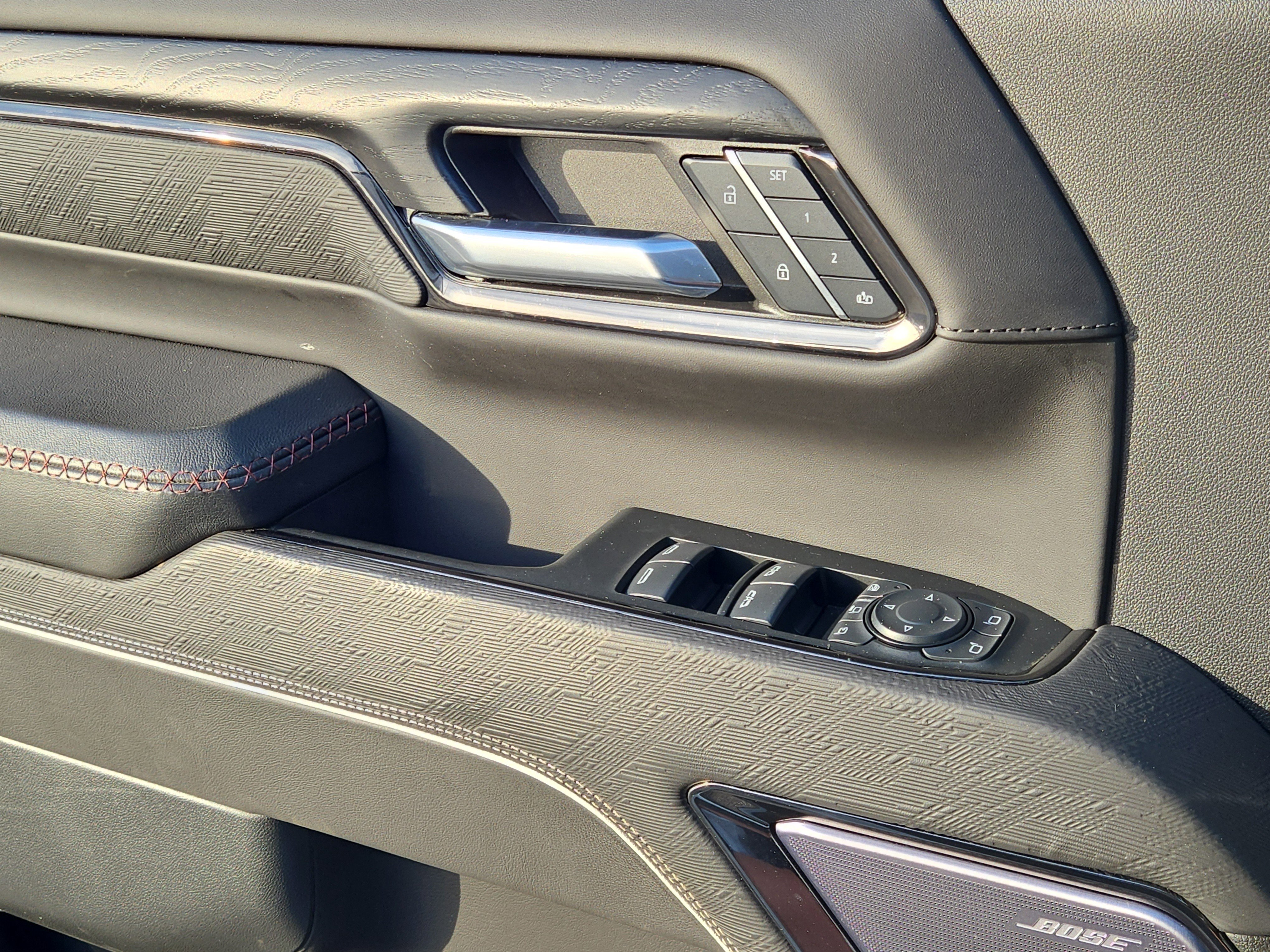 Used 2024 GMC Sierra 2500 AT4X image 21