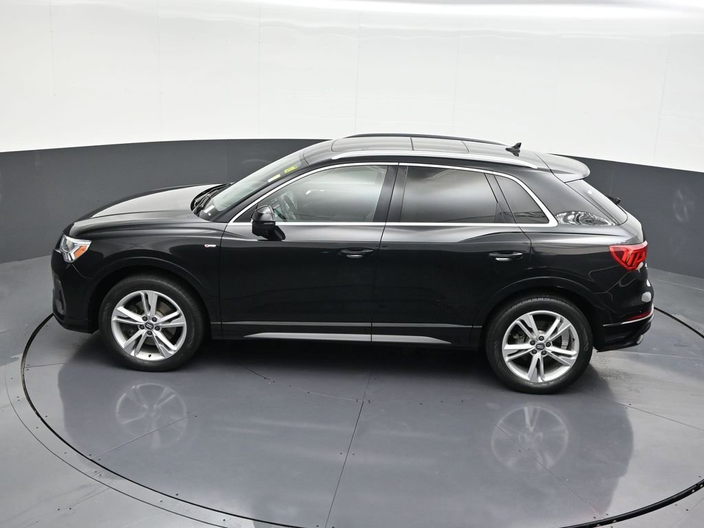 Used 2019 Audi Q3 2.0T Premium Plus w/ Premium Plus Package image 16